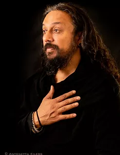 antar - Tantra Yoga teacher